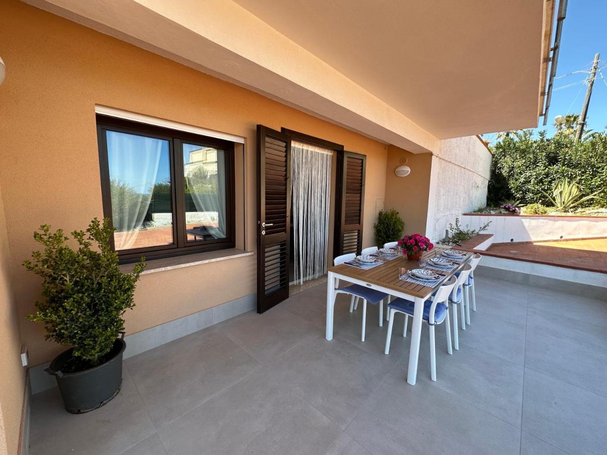 Villa Fiorenza - 100 Mt Dal Mare Кастеламаре дел Голфо Екстериор снимка