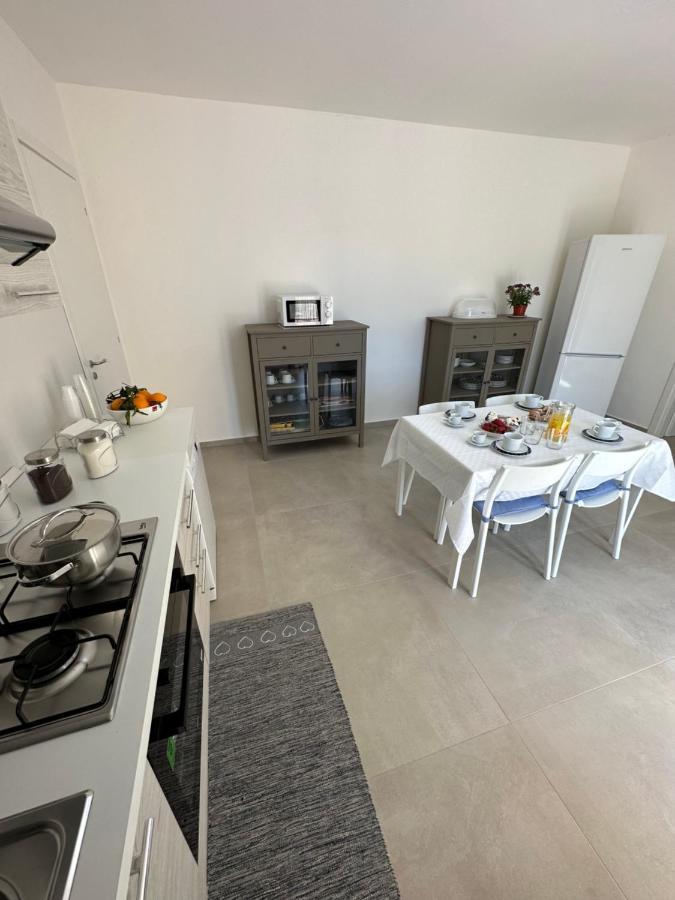 Villa Fiorenza - 100 Mt Dal Mare Кастеламаре дел Голфо Екстериор снимка