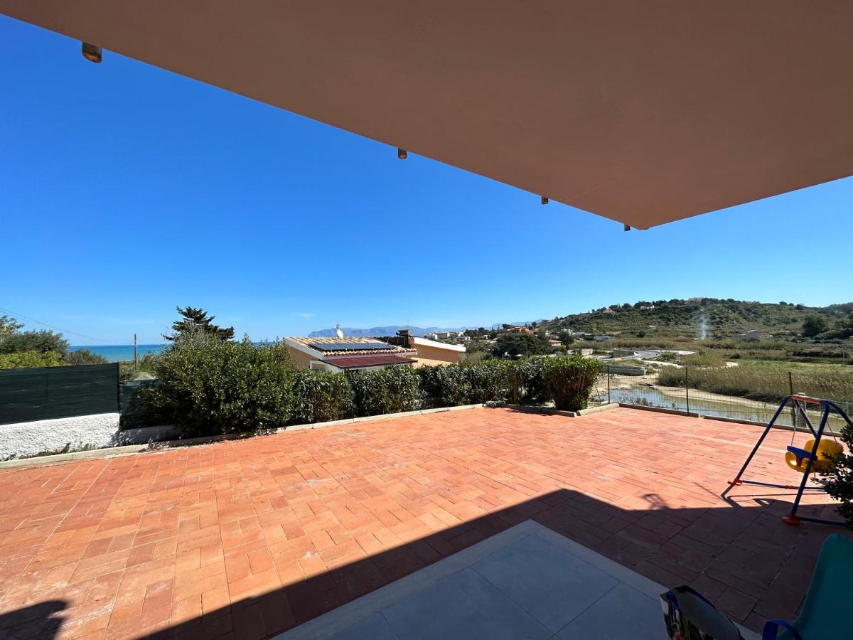 Villa Fiorenza - 100 Mt Dal Mare Кастеламаре дел Голфо Екстериор снимка