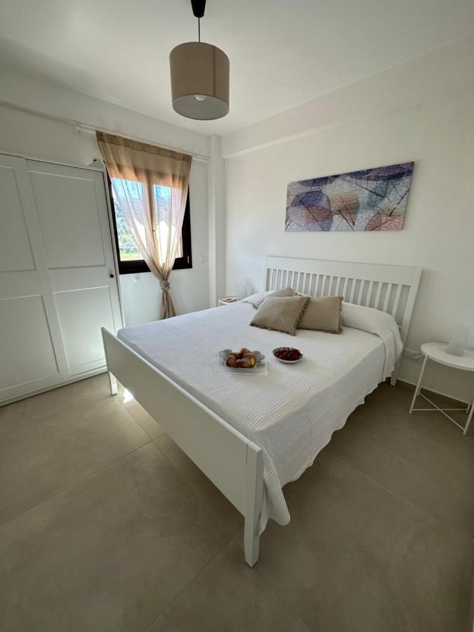 Villa Fiorenza - 100 Mt Dal Mare Кастеламаре дел Голфо Екстериор снимка