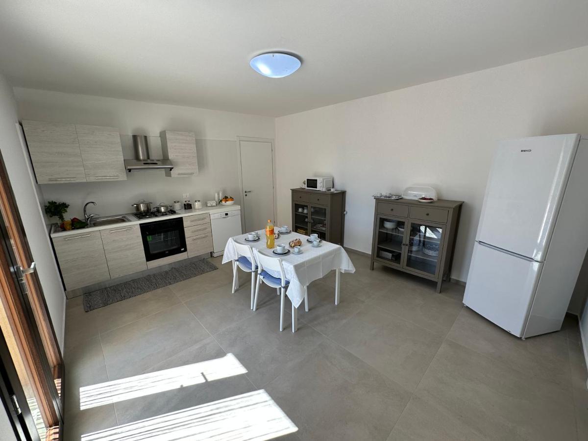 Villa Fiorenza - 100 Mt Dal Mare Кастеламаре дел Голфо Екстериор снимка