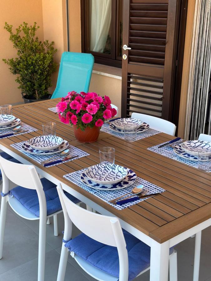 Villa Fiorenza - 100 Mt Dal Mare Кастеламаре дел Голфо Екстериор снимка